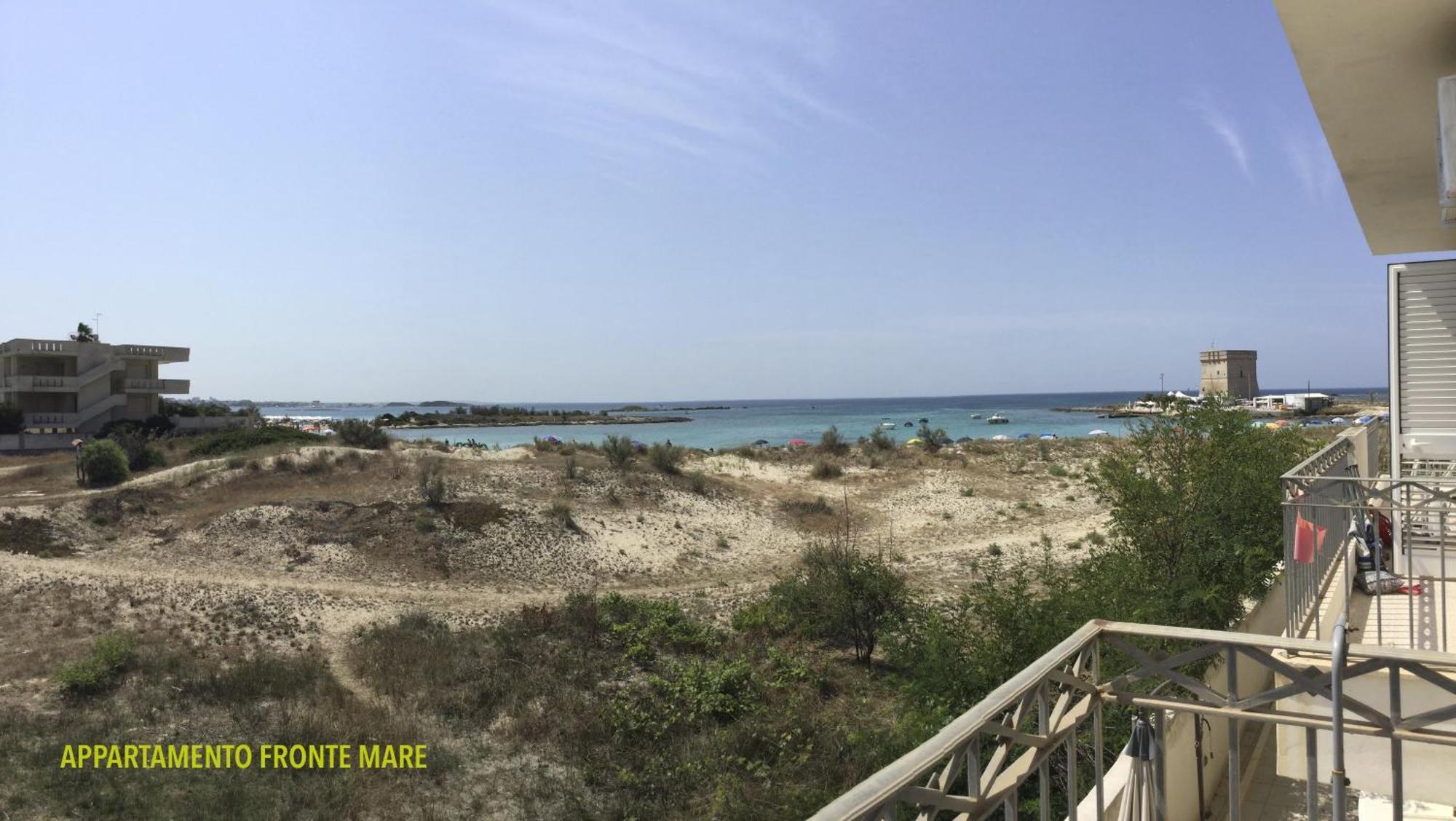 Вілла Bilocali Approdo "Fronte Mare" E "Lato Strada" Порто-Чезарео Екстер'єр фото